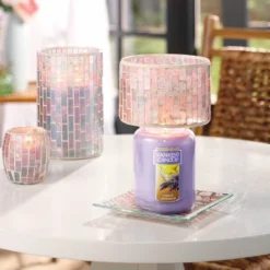 'Lemon Lavender' 22oz Large Jar - Yankee Candle 8 'Lemon Lavender' 22oz Large Jar - Yankee Candle -Lamps and Lighting Store GUEST 3d2cae6c 45c6 453b a98c f89f710b097f