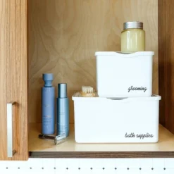 Medium Stacking Bin With Lid Clear/White - Madesmart -Lamps and Lighting Store GUEST df20dd44 39e4 4035 9fb5 3a8af705800a